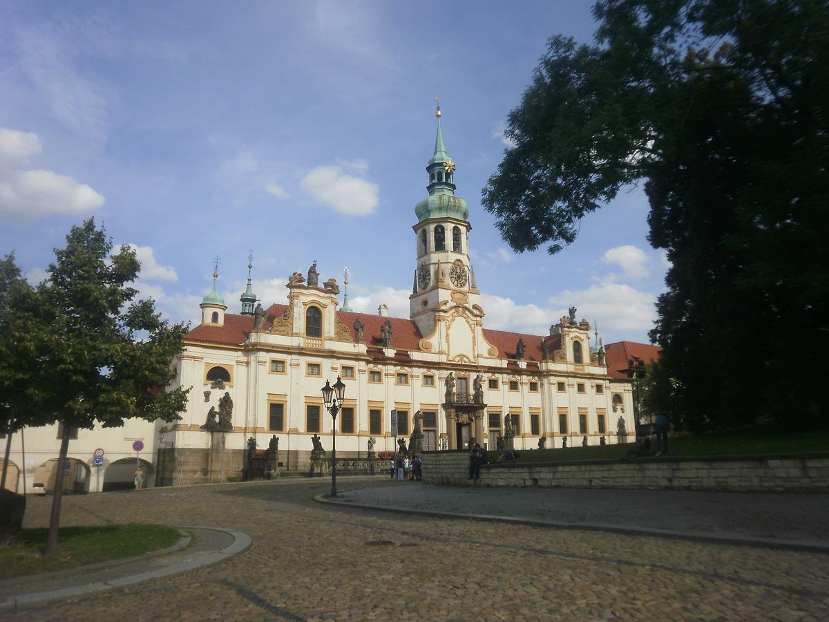 Apartricanova Prague Exterior photo